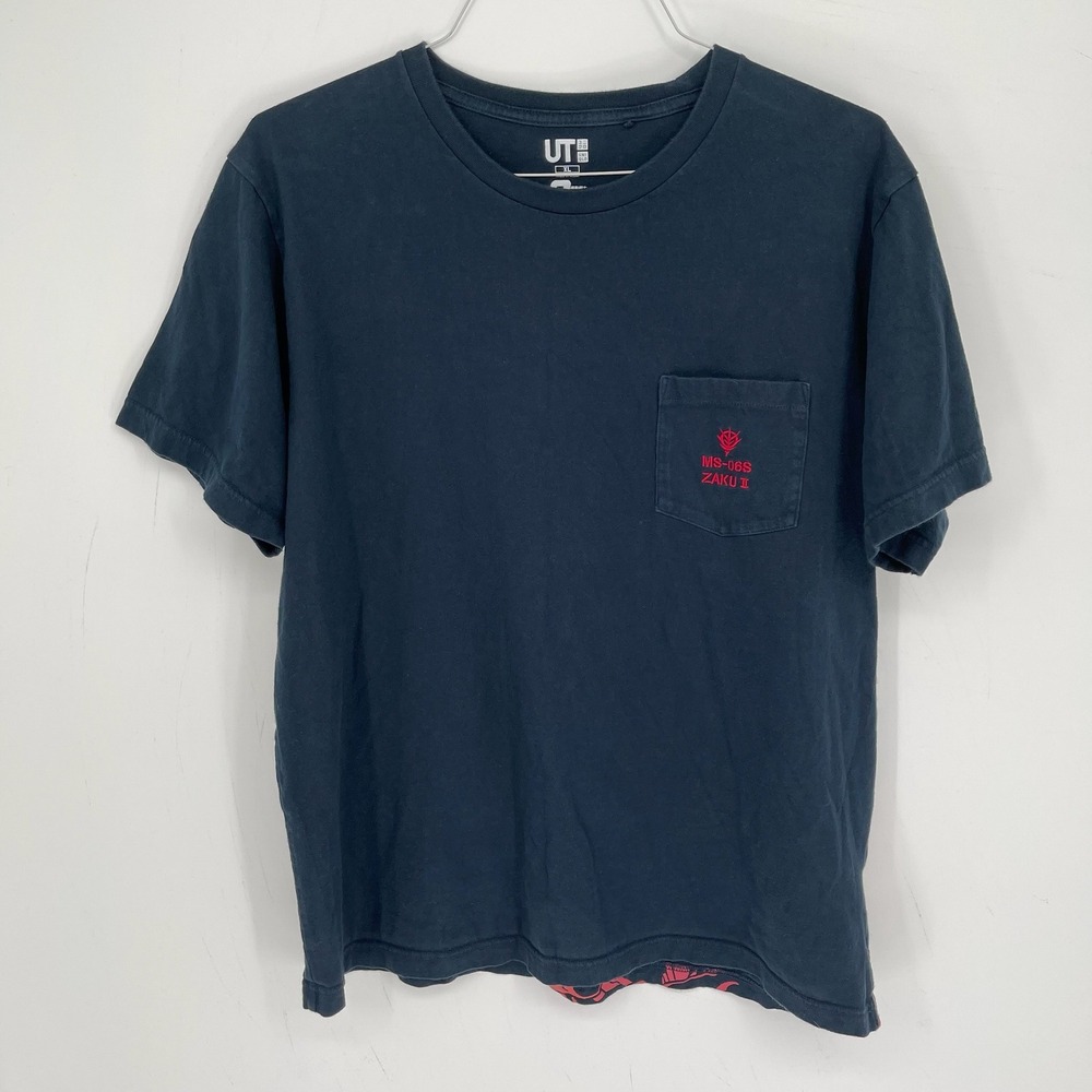 Uniqlo Men's Black Gundam 40th Anniversary Zaku II Graphic Pocket Tee Size XL
